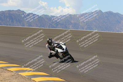 media/Oct-03-2022-Moto Forza (Mon) [[5f077a3730]]/Beginner Group/Session 2 (Turn 10)/